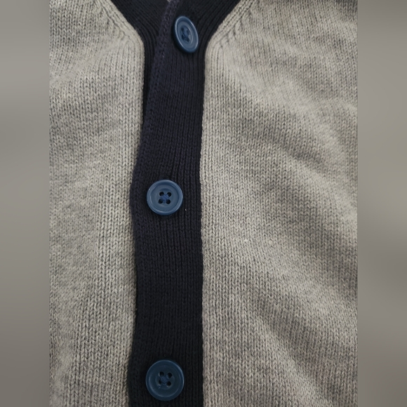 Hanna Andersson cardigan sweater (5) 110 - Picture 3 of 7